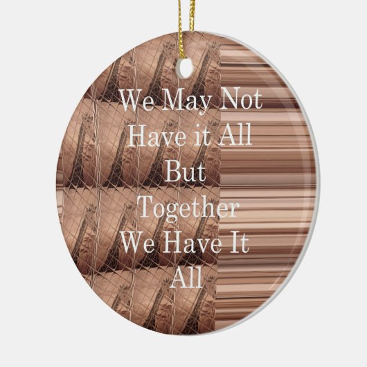 キリン・サファリ・ハクナ・マタタを織り上げて セラミックオーナメント (左)