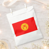 キルギス国旗 フェイバーバッグ (クリップ留めされた状態)