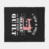 キルティングおもしろいキルターズギフト フリースブランケット (正面(横))