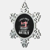 キルティングおもしろいギフト スノーフレークピューターオーナメント (右)