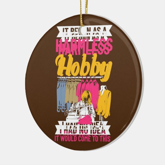 キルティング引用文裁縫布製下水道人 セラミックオーナメント (左)