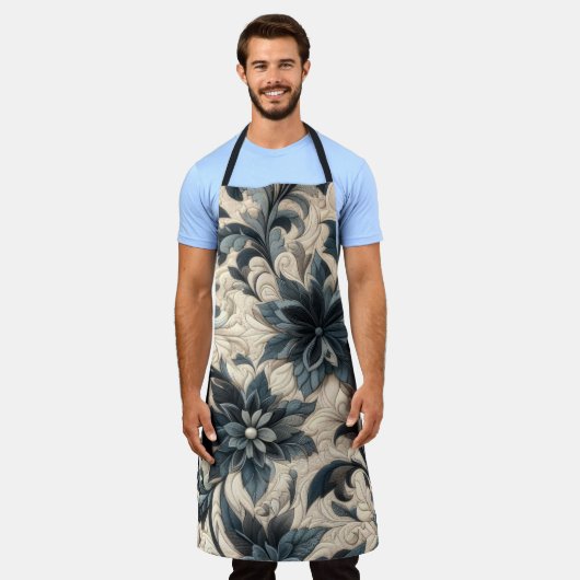 キルテッドクリームアンドネイビーブルーフローラデザイン エプロン (着用した状態)