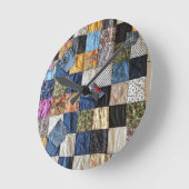 キルテッドポケットデザイン ラウンド壁時計 (傾斜)