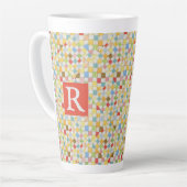 キルトモザイク背の高いラテマグカップ+文字/赤 カフェラテマグ (左アングル)