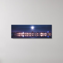 キングスすごいリンのナイトハーバーの上に昇る月 キャンバスプリント