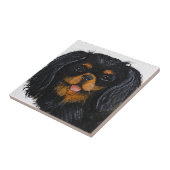 キングチャールズカバリエスパニエル犬ブラックアンドタン タイル (側面)