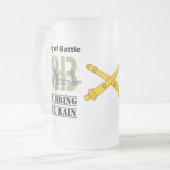 キング・オブ・バトル – 13B雨を降らせる フロストグラスビールジョッキ (正面左)