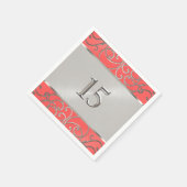 キンセアニェラコーラルピンクとシルバーフィリグリーの渦巻き スタンダードカクテルナプキン (角)