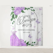 キンセアニェラバターフリスラベンダーガウン タペストリー (正面)