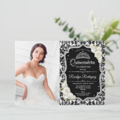 キンセアニェラパーティー写真付き – シルバー白黒 招待状 (スタンド正面)