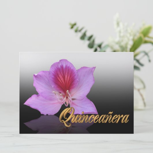 キンセアニェラ招待15誕生日 エレガント 招待状 (スタンド正面)