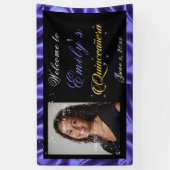 キンセアニェラ·金ゴールド·スパークル·テキスト、紫のサテンの写真、 横断幕 (縦)