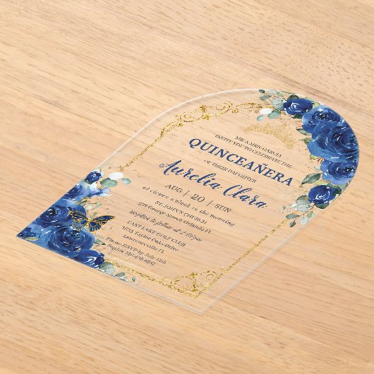 キンセアニラスイート16ブルー王室のフローラアーチ アクリル招待状 (レイダウン)