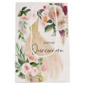 キンセアニラピンクガーリーフローラドレス誕生日 ミディアムペーパーバッグ (裏面)