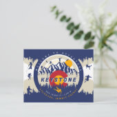 キーストーンコロラド州旗マウンテンスキークライマー ポストカード (スタンド正面)