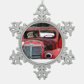 キースホンドクリスマス古絵画いトラックのドッグアート スノーフレークピューターオーナメント (正面)