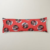 キーソン絵を描のクリスマスの古い赤いトラックの犬のアート ボディピロー (裏面)