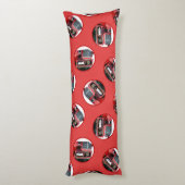 キーソン絵を描のクリスマスの古い赤いトラックの犬のアート ボディピロー (裏面 (縦))