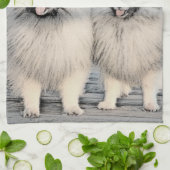 キーソン絵画ブラザーズ – オリジナルドッグアート キッチンタオル (折り畳み)