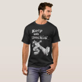 キープ・オン・トラッキン Tシャツ (正面フル)