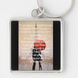 キーホルダーの女性 キーホルダー