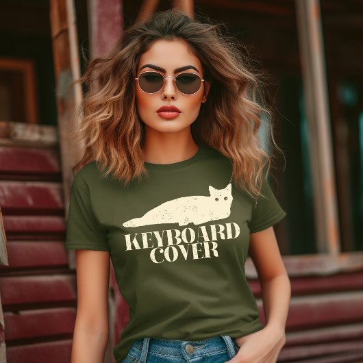 キーボードのカバーのように作る猫 Tシャツ