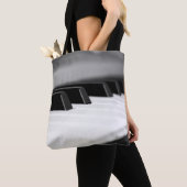 キーボードの白黒ピアノ鍵 トートバッグ (クローズアップ)