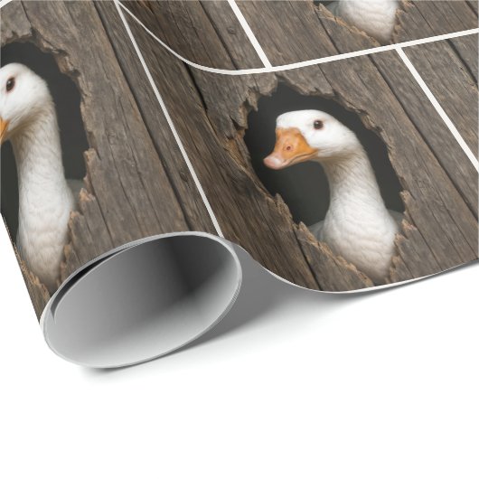 ギザギザの木の穴からのぞいている白いガチョウ ラッピングペーパー (ロールコーナー)