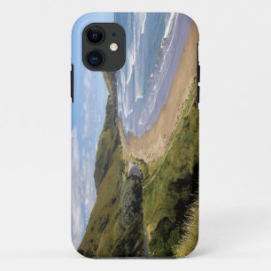 ギズボーン近くのマコロリビーチ、イーストランド、ニュージ iPhone 11 ケース