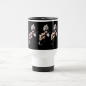 ギタリストタイガー – 洗練された陶器のマグカップ トラベルマグ (中央)