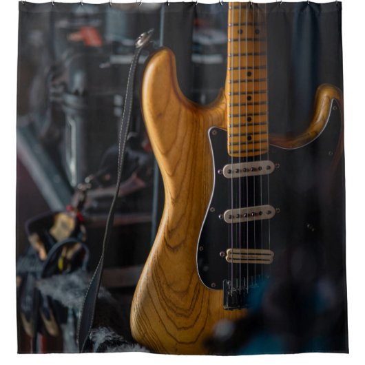 ギターかわいらしー シャワーカーテン (正面)