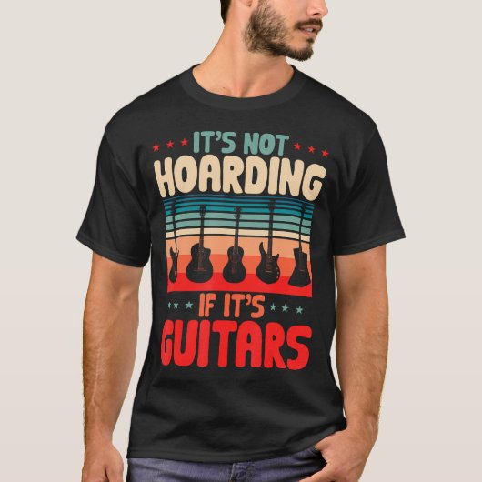 ギターが趣味ならギターを集めてもいいよね ギタリスト ギター Tシャツ (正面)