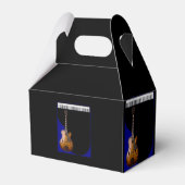 ギターとピアノの背景 フェイバーボックス (正面サイド)