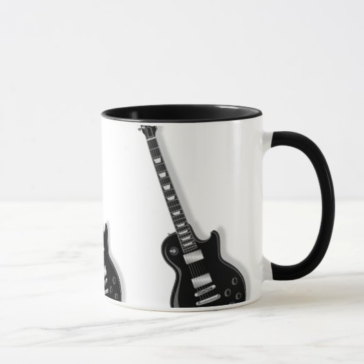 ギターの信号器の陶磁器のマグ マグカップ (右)