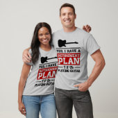 ギターの退職に関する諸計画を遊ぶこと Tシャツ (ユニセックス)