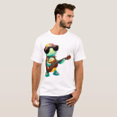 ギターを持つトロピカルタートル Tシャツ (正面フル)