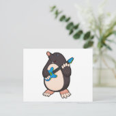 ギターを持つ音楽のモグラ ポストカード (スタンド正面)