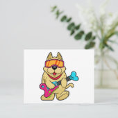 ギターを持つ音楽家としての犬 ポストカード (スタンド正面)