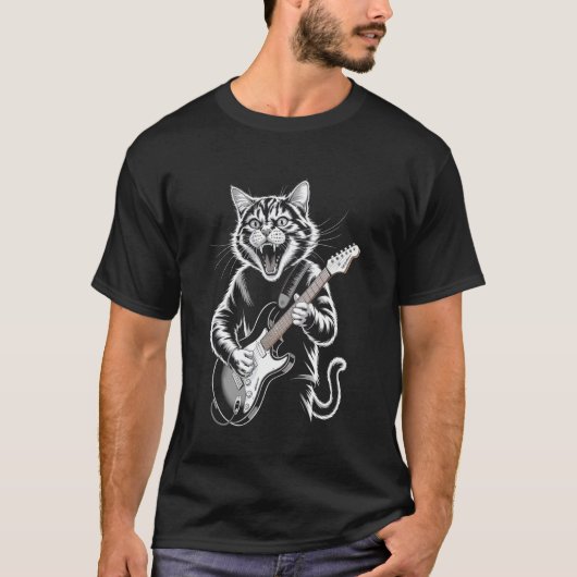 ギターを演奏する怒った猫 ロックファンと音楽好き Tシャツ (正面)