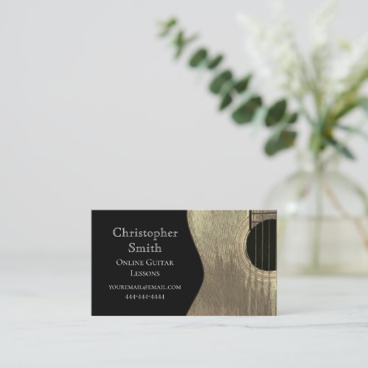 ギターオンライン音楽レッスンのベージュとホワイト 名刺 (スタンド正面)
