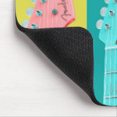 ギターガールモダンパステルカラフル マウスパッド (コーナー)