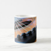 ギターストリン保グ – 音楽遊のマグカップ コーヒーマグカップ (中央)