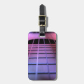 ギターネックに ラゲッジタグ (正面縦)