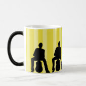 ギターバイブ:ミュージシャンマンシルエット モーフィングマグカップ (左)