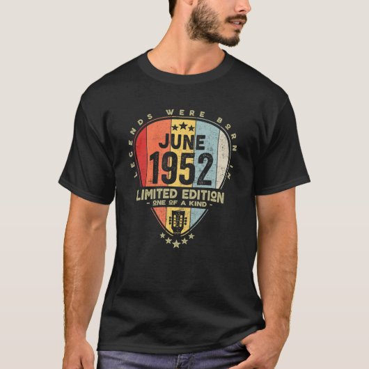 ギターピックレジェン生まれズは1952年6月のギター Tシャツ (正面)
