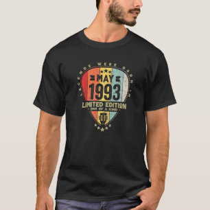 ギターピックレジェン生まれズは1993年5月ギター Tシャツ