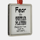 ギタープレーヤーを恐れる メタルオーナメント (右)