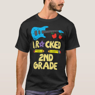 ギターIは学校の音楽の最後の日の2年生をロック Tシャツ