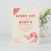 ギディーアップピンク女性のカーボーイブーツバラ誕生日 招待状 (スタンド正面)
