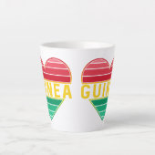 ギニアが大好きハート カフェラテマグ (正面)